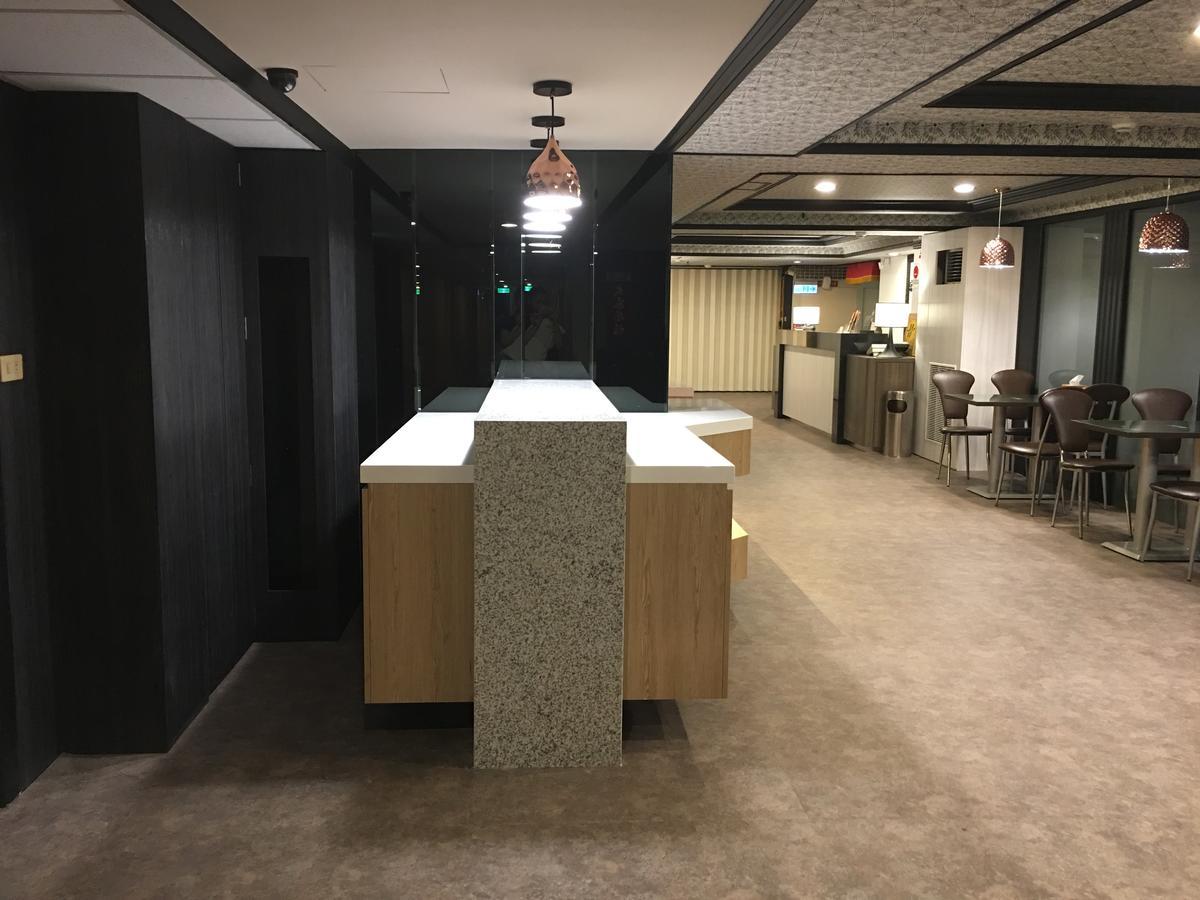 Jing Dian Business Hotel Taoyuan Exterior photo